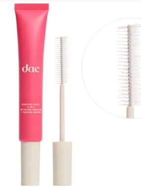 dae Cactus Fruit 3-in-1 Styling Cream + Taming Wand — Pink